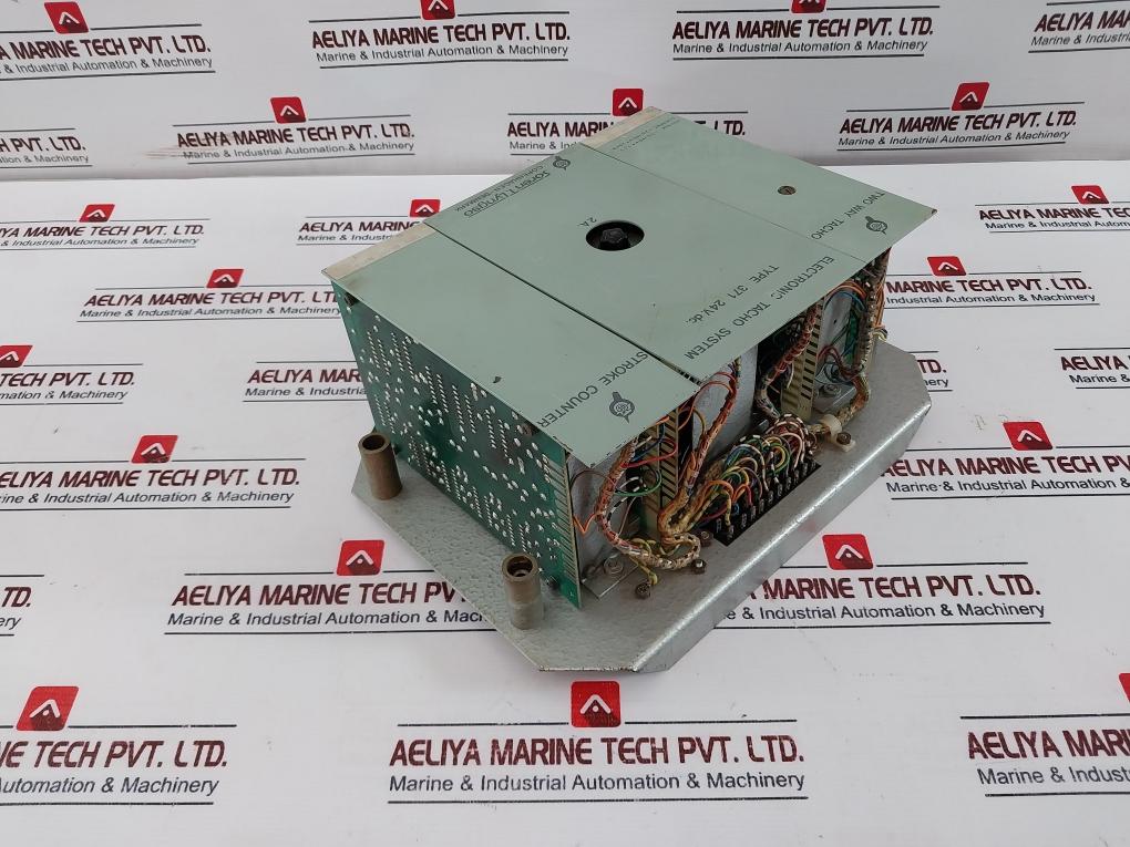 Soren T. Lyngso 371 Electronic Tacho System 2a 24vdc