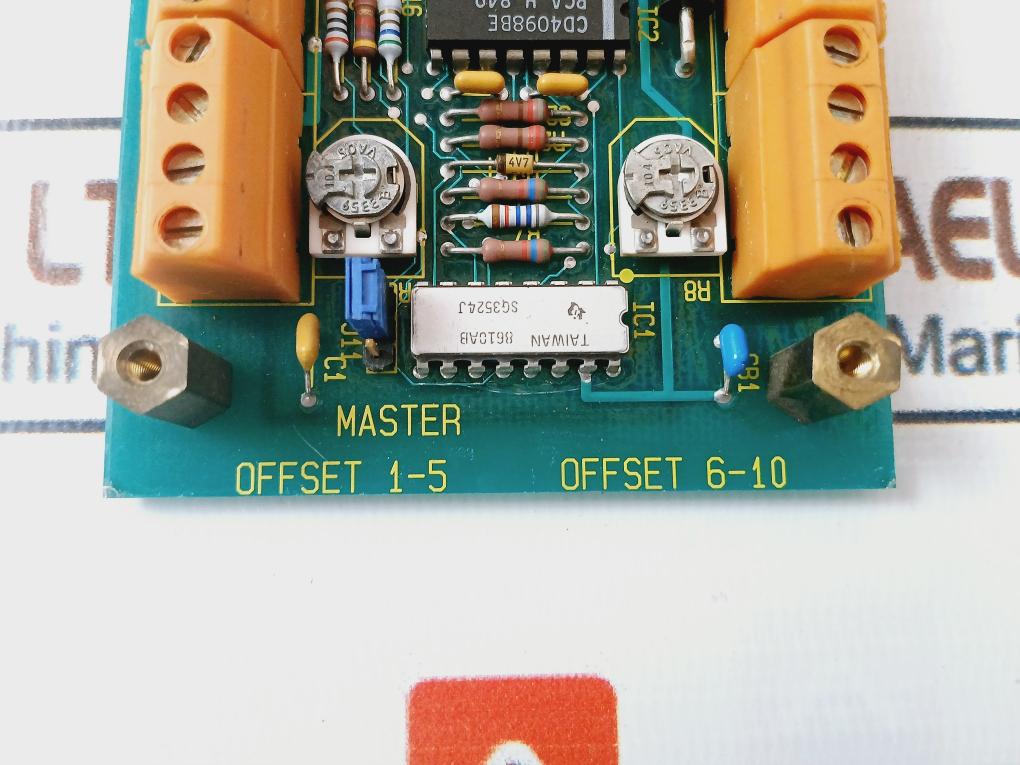 Soren T.Lyngso 600611010 V01 Light Dimming Unit
