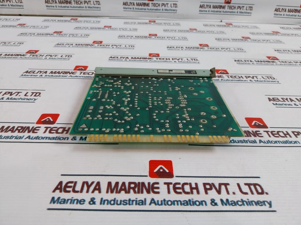 Soren T.Lyngso 90036619 V01 Module Rack