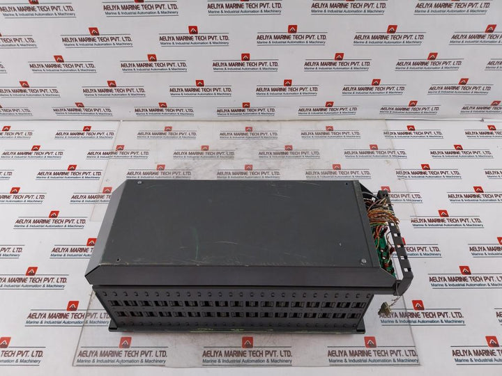 Soren T.Lyngso 90036619 V01 Module Rack