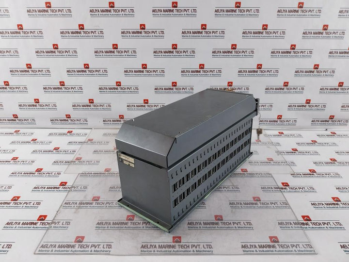 Soren T.Lyngso 90036619 V01 Module Rack