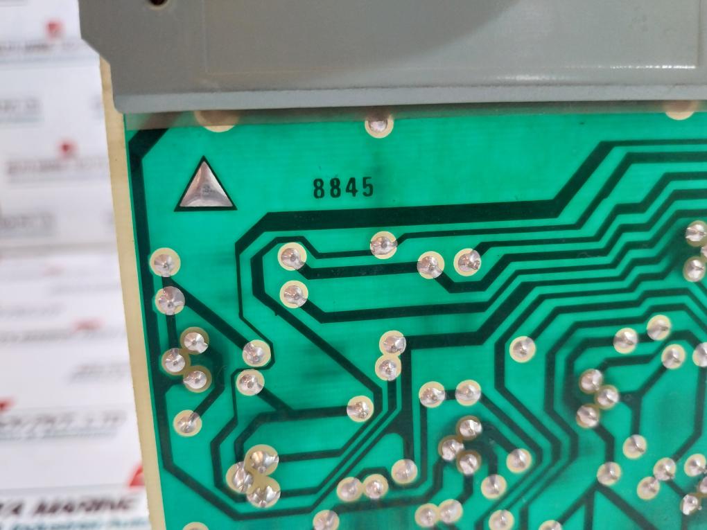 Soren T.Lyngso 90036619 V01 Module Rack