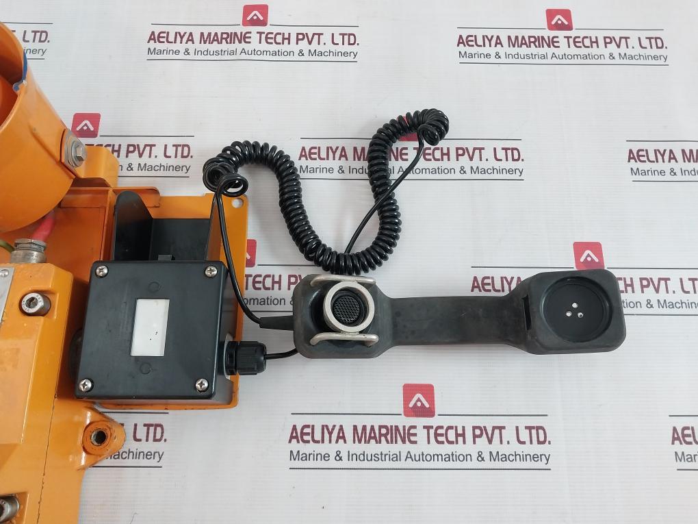 Spector/Lumenex Ex7711/13 Mentor Intercom Unit 48V Dc 24W