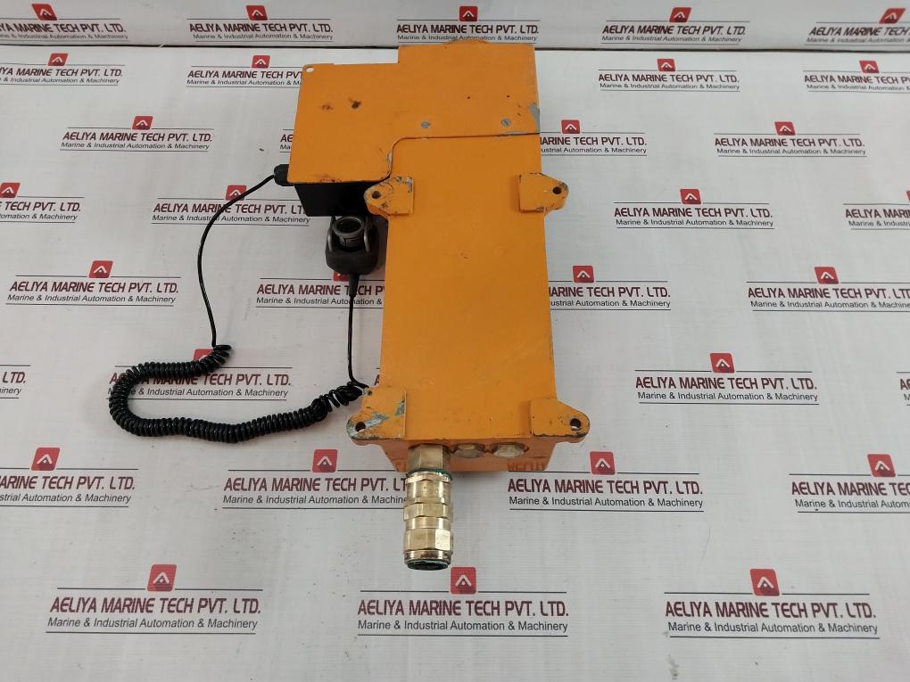 Spector/Lumenex Ex7711/13 Mentor Intercom Unit 48V Dc 24W