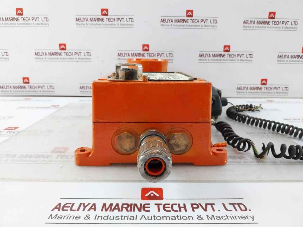 Spector/Lumenex Ex7711/13 Mentor Intercom Unit Hs-8Eexmn (T) 48V 24W Ip67 48Ma