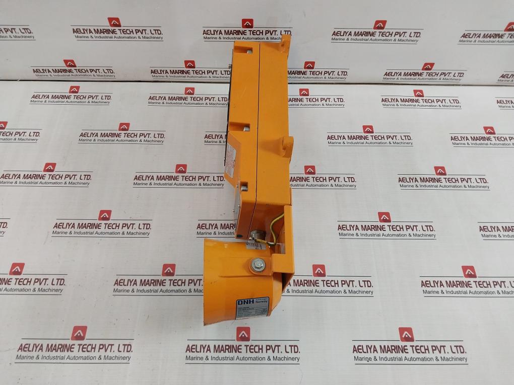 Spector/Lumenex Ex7711/15 Mentor Intercom Unit 24W 100V