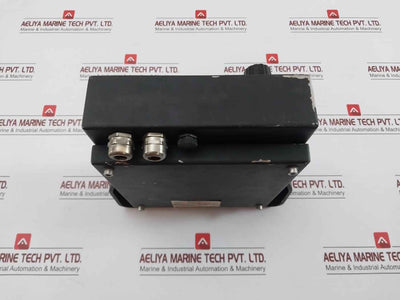 Sperry Marine D3V144S