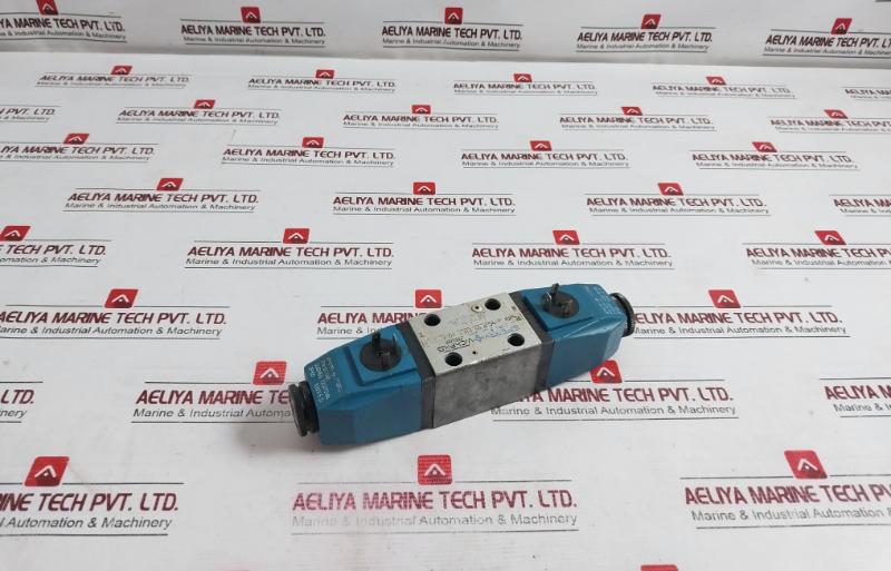 Sperry Vickers Dg4V-3-6C M U1 Eh 7 30 Eu38 C Solenoid Operated Directional Valve