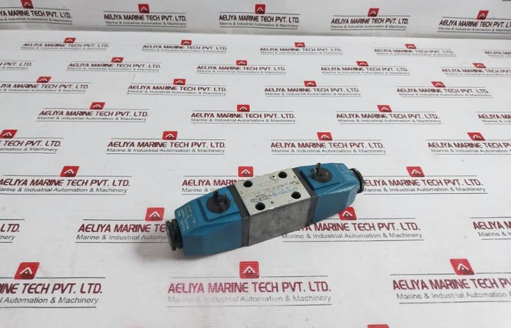Sperry Vickers Dg4V-3-6C M U1 Eh 7 30 Eu38 C Solenoid Operated Directional Valve