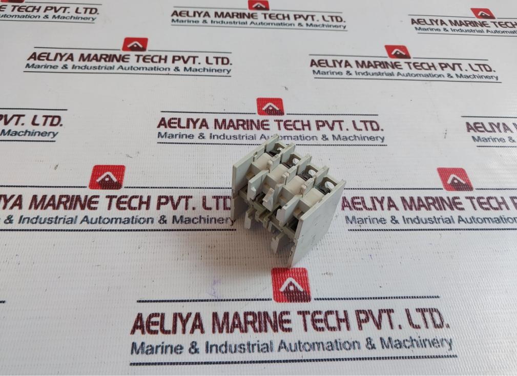 Sprecher+Schuh Cs 3-p Auxiliary Contact Block 600V