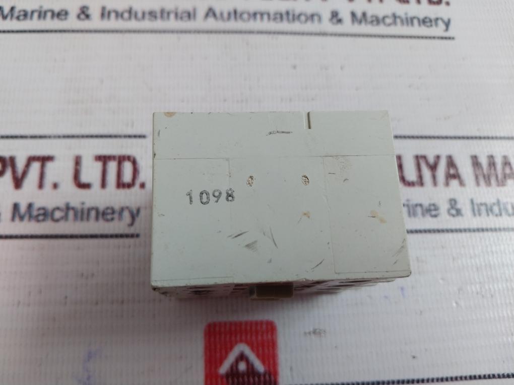 Sprecher+Schuh Cs 3-p Auxiliary Contact Block 600V