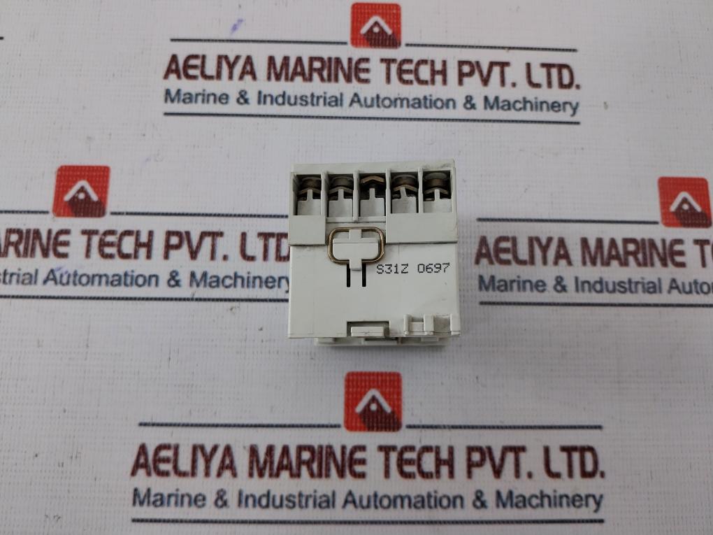 Sprecher + Schuh Cs 4C-31Z Control Relay