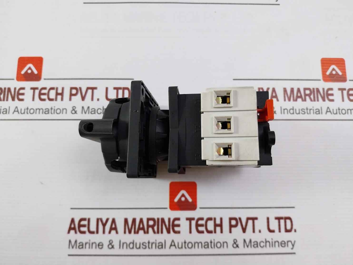 Square 9421 Disconnect Switch With Operating Handle Ith/Ac21 600Vac 25A