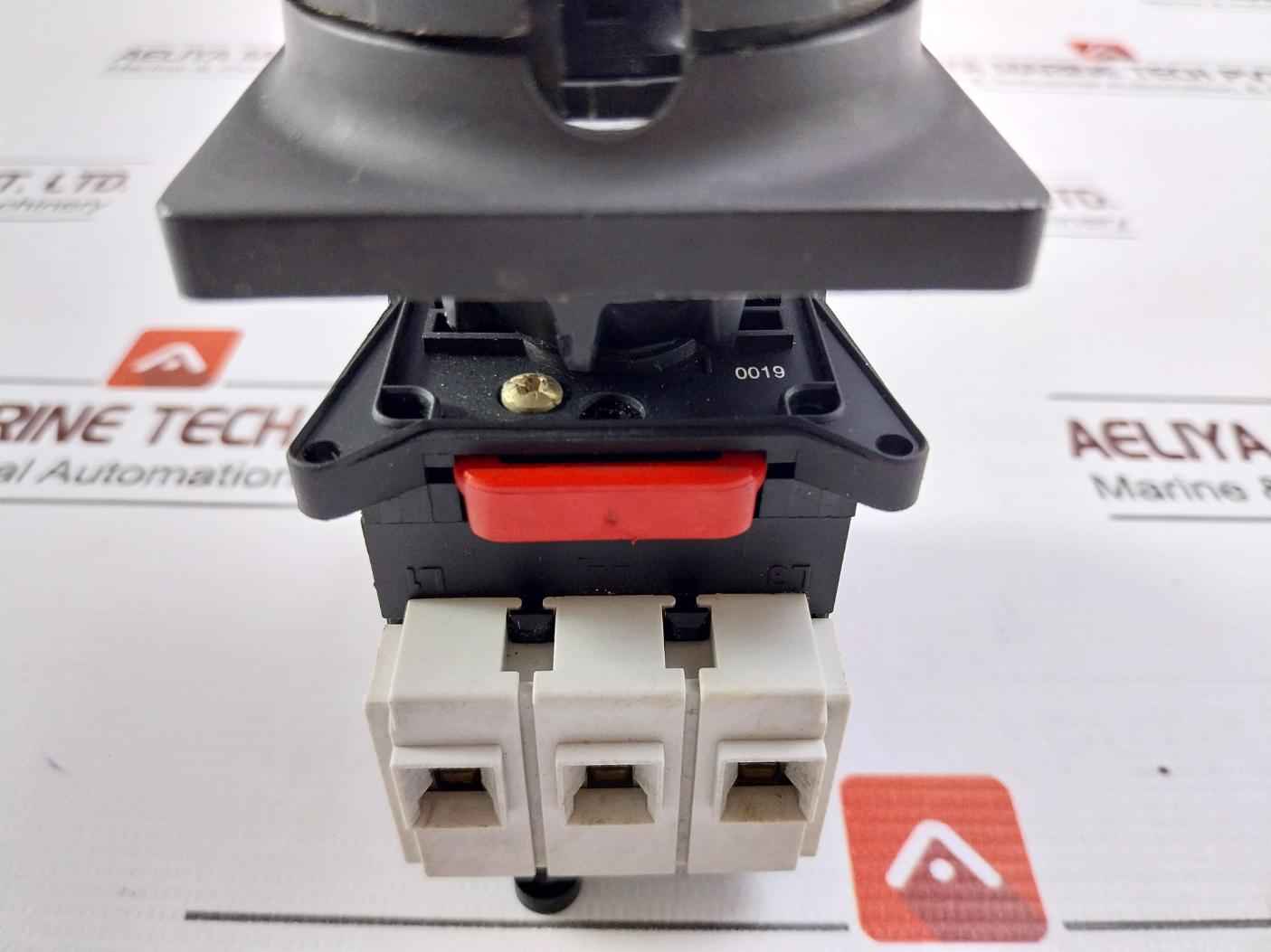 Square 9421 Disconnect Switch With Operating Handle Ith/Ac21 600Vac 25A