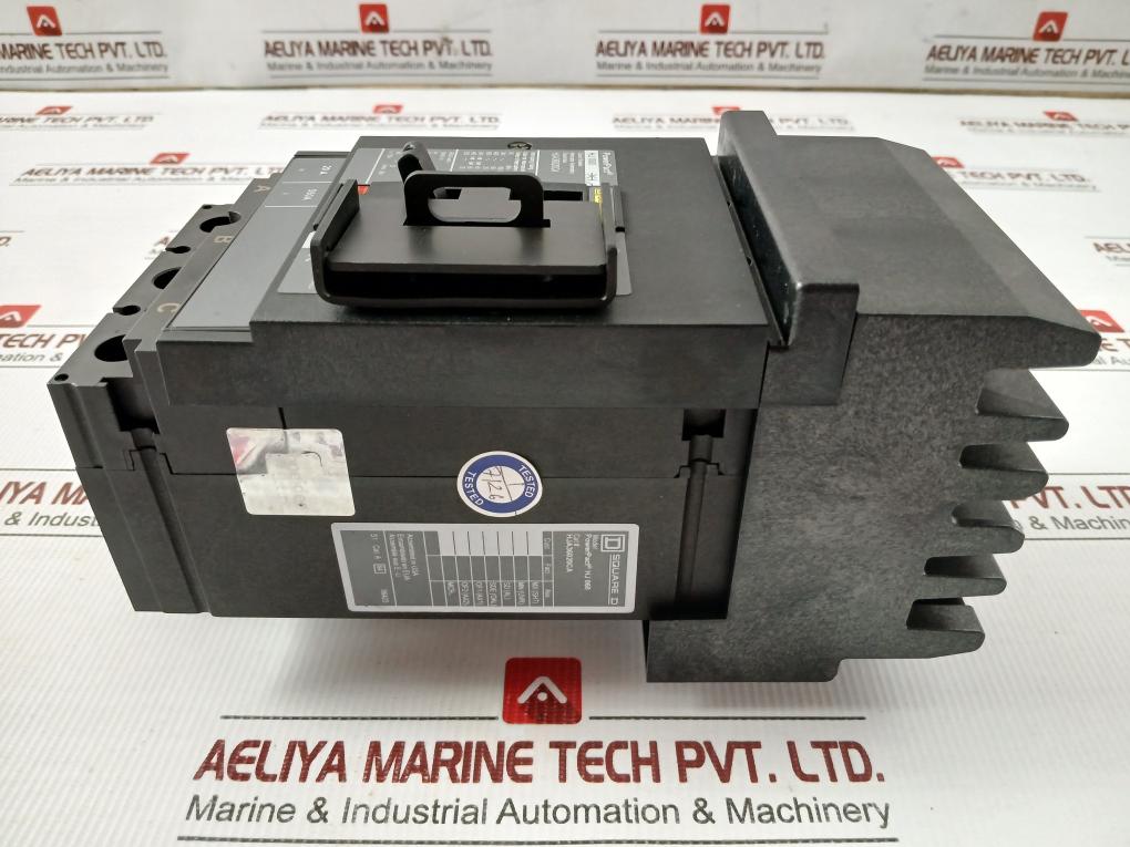 Square D 3-pole Molded-case Circuit Breaker 750V 50/60Hz Hj-060
