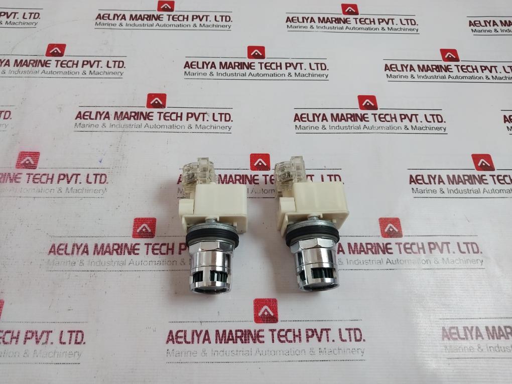 Square D 9001Km38Lg Green Pilot Light 120 Volt Ac/Dc