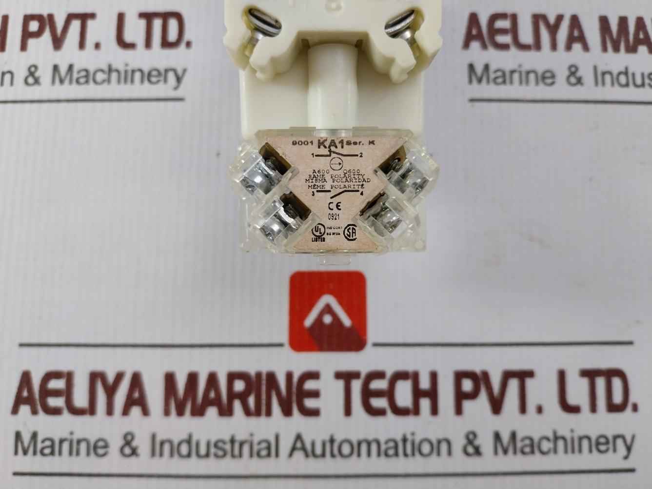 Square D 9001Km38Lg Push Button Switch Green 240V