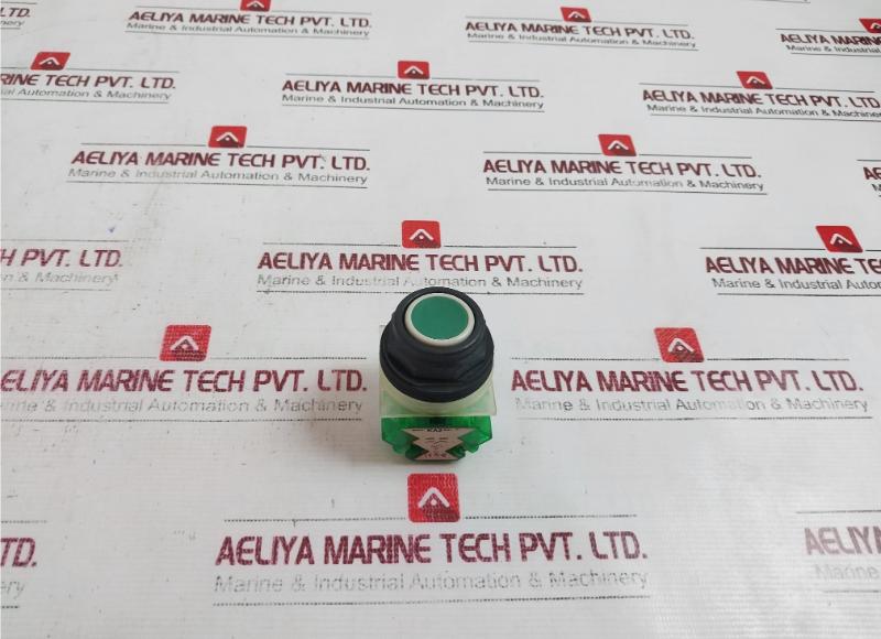 Square D 9001Skr1Gh5 Green Pushbutton With Contact Block 9001Ka2 Ser K