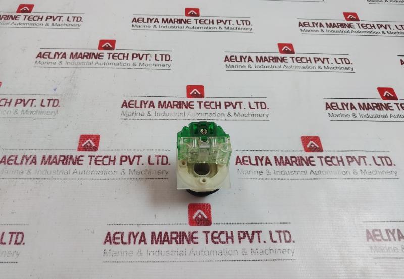 Square D 9001Skr1Gh5 Green Pushbutton With Contact Block 9001Ka2 Ser K