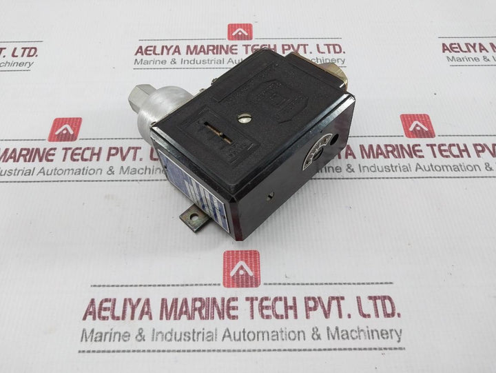 Square D 9012 Flg2 Pressure Regulator Switch