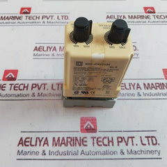 Square D 9050 Jck53V20 Electrical Timing Relay W/ Base 0.6-60 Sec Ser B
