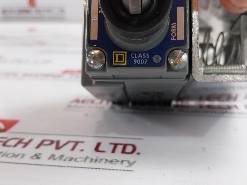 Square D C62D Limit Switch Class 9007 Series A Type 6P