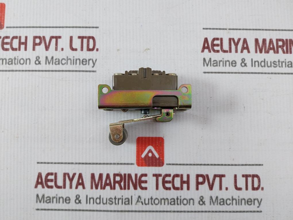 Square D Cb34-s1 Snap Limit Switch For Soot Blower Control Panel 600 Vac