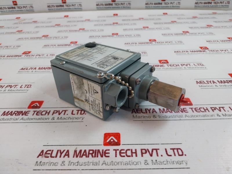 Square D Gcwm-3 Pressure Switch Series C 1335