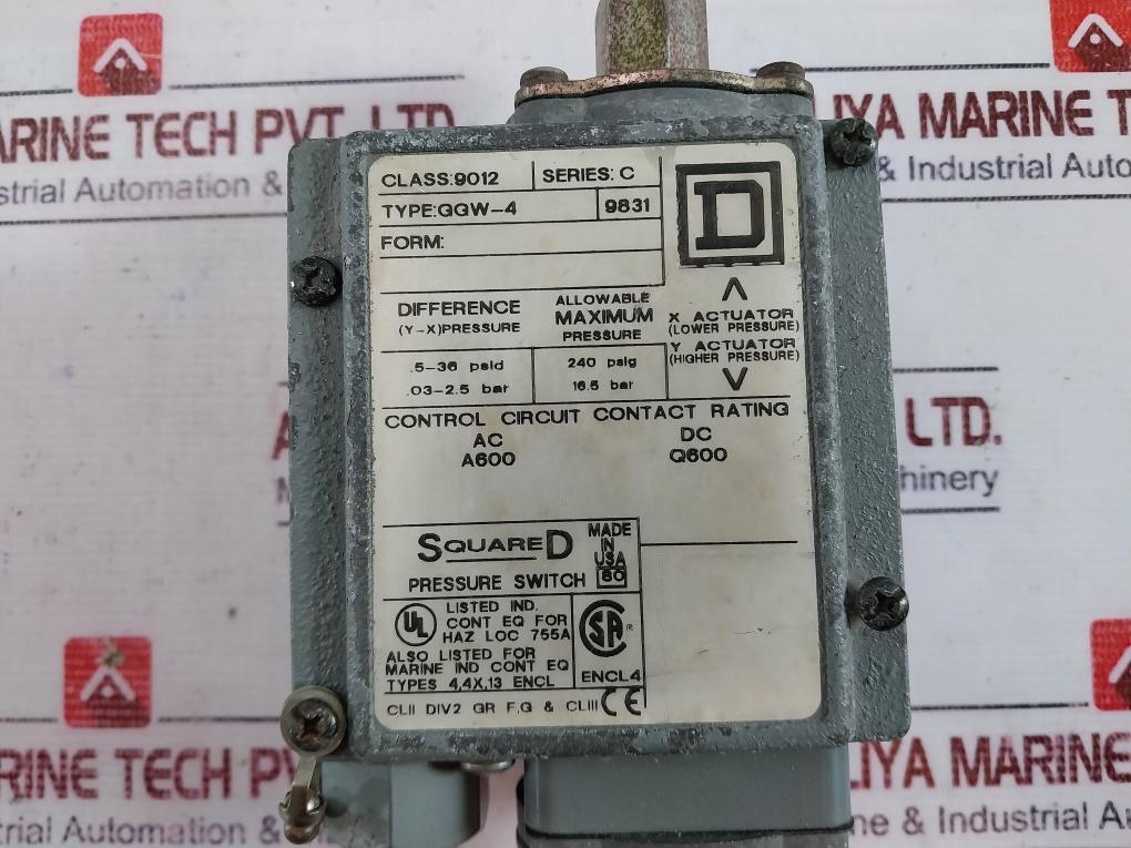 Square D Ggw-4 Pressure Switch Series C Class 9012 240 Psig 16.5 Bar