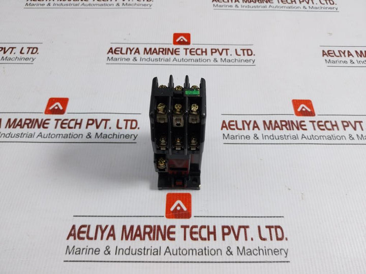 Src50-2U-X-4A2B-Auxiliary-Relay-100-110V-60Hz-Fuji-Electric-208486-7