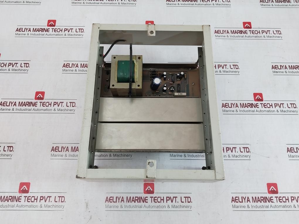 Srf Ae-0300 Stabilized Power Supply 900Ma 1.500Ma 125/220V 24V 30 Db