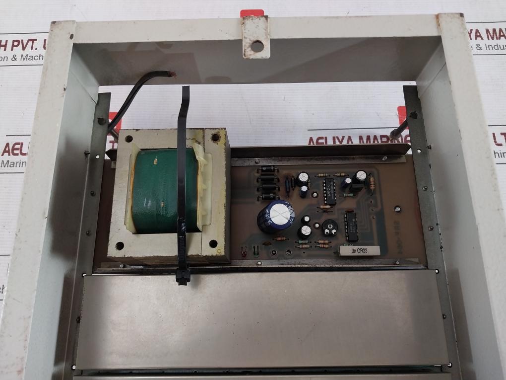 Srf Ae-0300 Stabilized Power Supply 900Ma 1.500Ma 125/220V 24V 30 Db