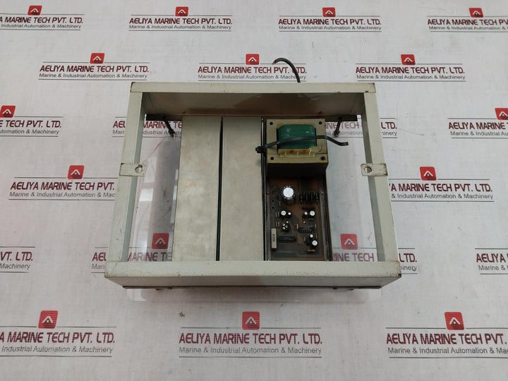 Srf Ae-0300 Stabilized Power Supply 900Ma 1.500Ma 125/220V 24V 30 Db