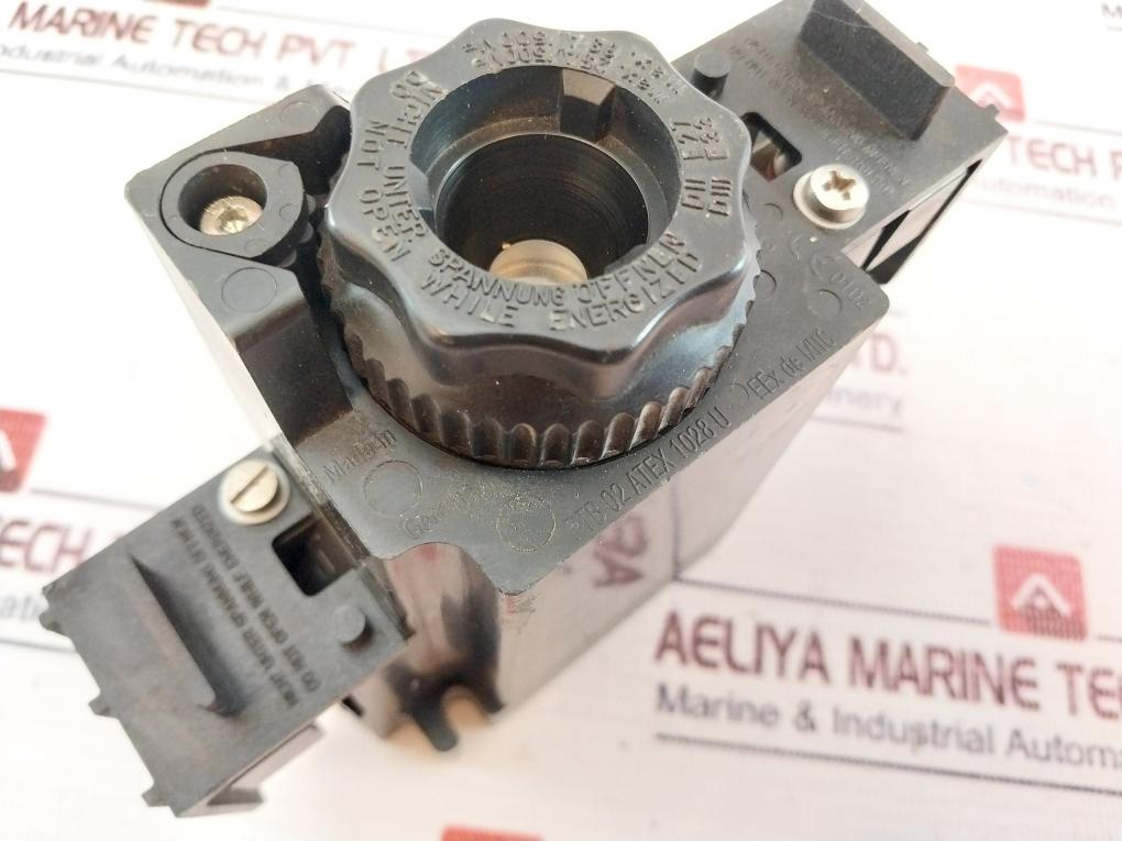 Stahl 8561/02-11/ 8561/02 Fuse Base 0.5a-25a 500v