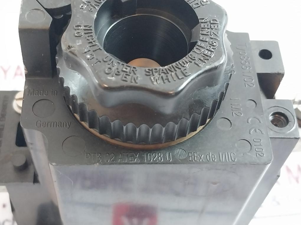 Stahl 8561/02 Fuse Base 500v 8561/02-12