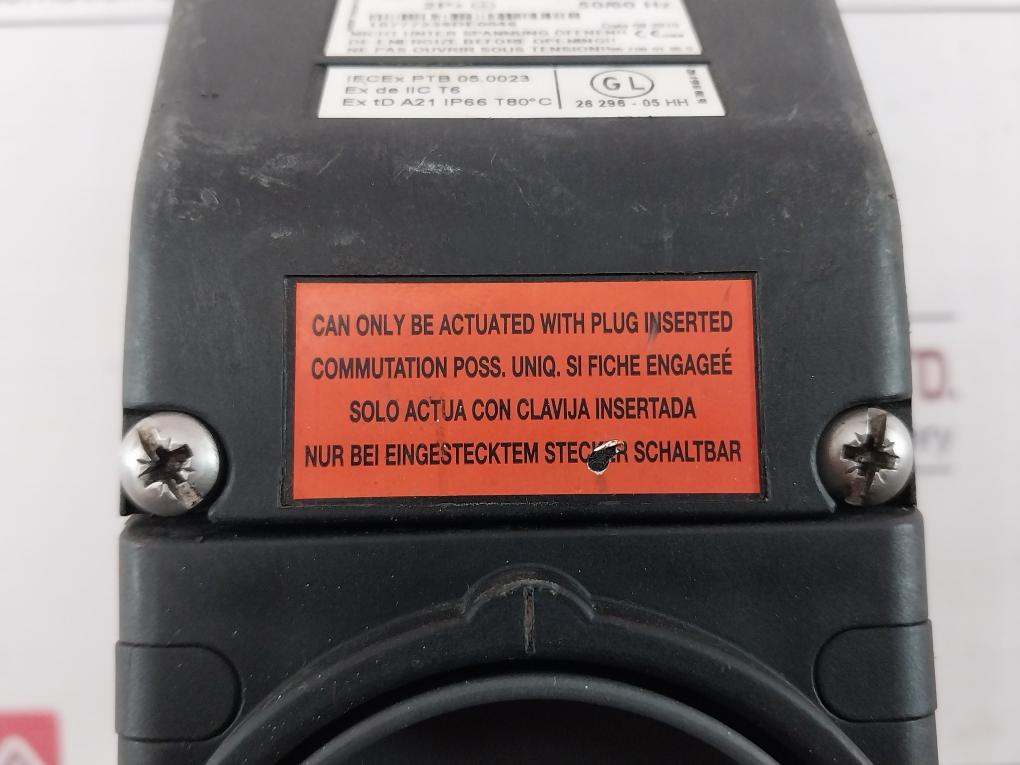 Stahl 8570/11-306 Wall Mounted Socket 200-250V