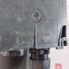 Stahl 8570/11-306 Wall Mounted Socket 200-250V