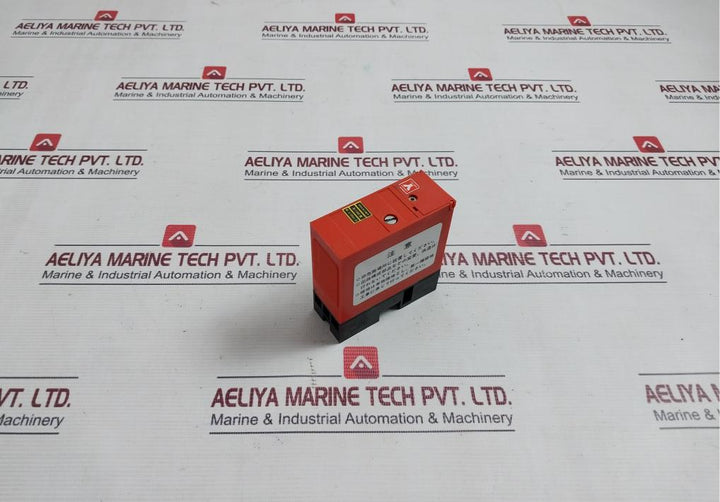 Stahl 8907/51-24/45 Safety Barrier 24Vdc 500Vac 35A