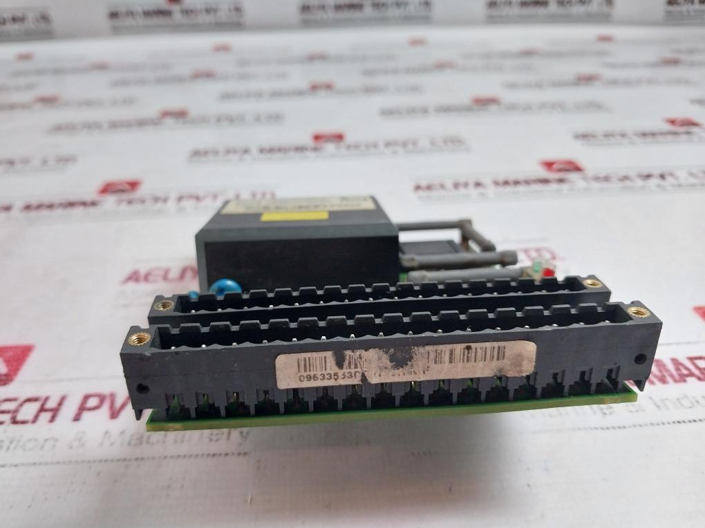 Stahl 94 709 02 61 0 Separation Module 9495/11-33-80 09635388 De0162