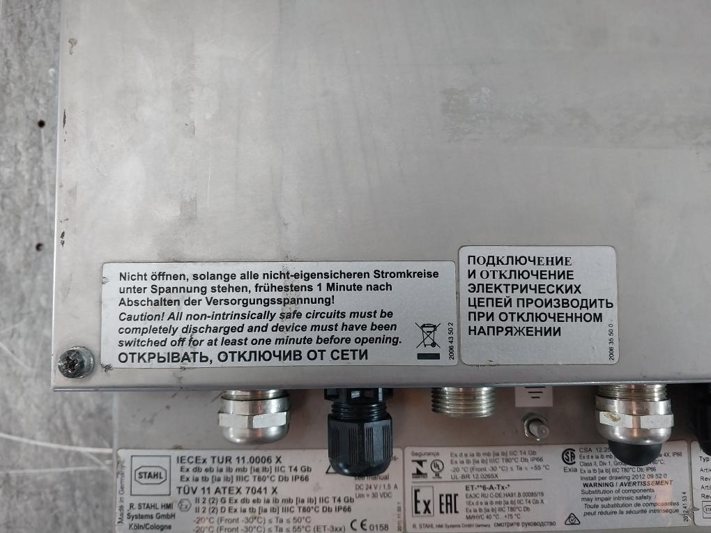 Stahl ET-406-A-TX-BT-R3-TFT-128GBM-PES Panel PC Operator Station