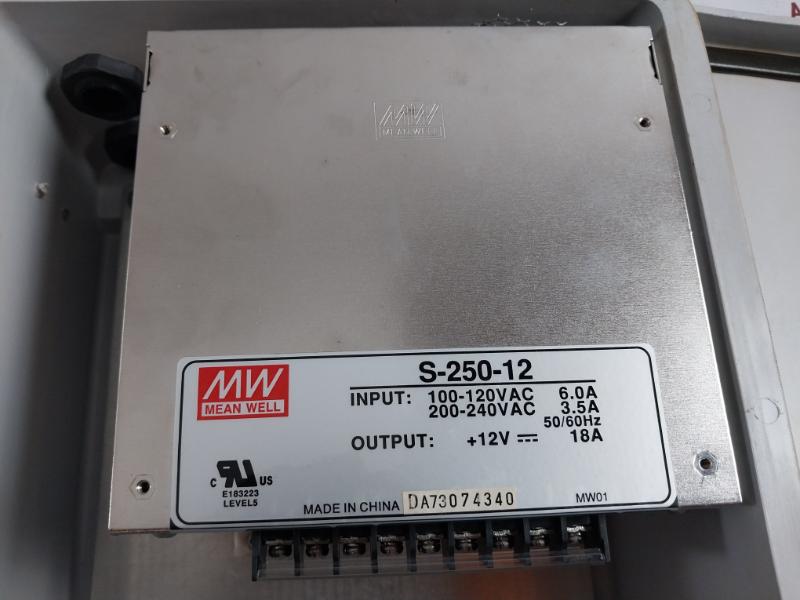 Stahlin J1008Hpl Fiberglass Enclosure 200-240Vac 3.5A +12V-18A 50/60Hz