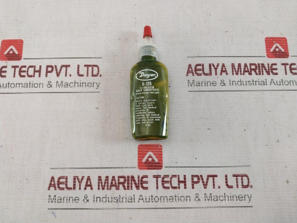 Stainless Steel Thermowell W/ Fluorescein Green Concentrate & Mounting Accessory