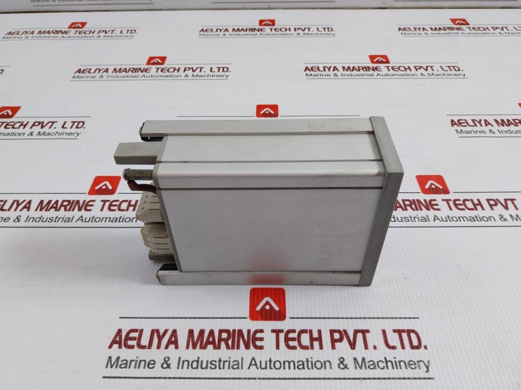 Status Instruments Process Indicator 24V Dm4000U/00/00/000/240V