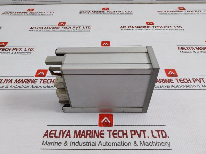 Status Instruments Process Indicator 24V Dm4000U/00/00/000/240V