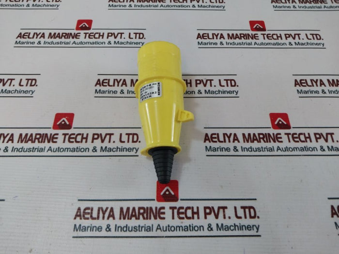 Steck N3074 Plug 16A-4H/100-130V Ip44