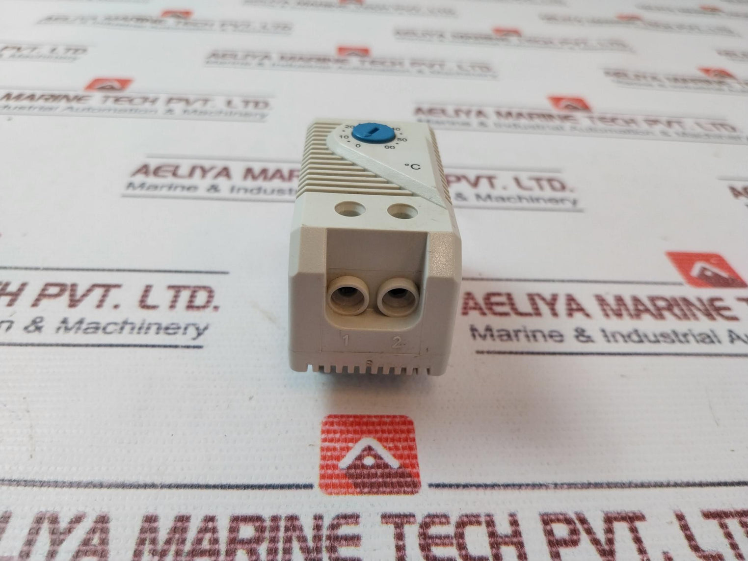 Stego Kts 011 Enclosure Thermostat 01147.9-00, 250V 10(2)A