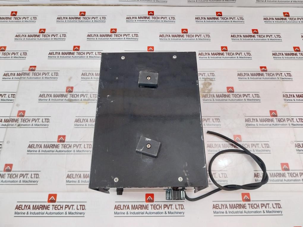 Step Up & Down Transformer St-1500W Ac Input Voltage Selector