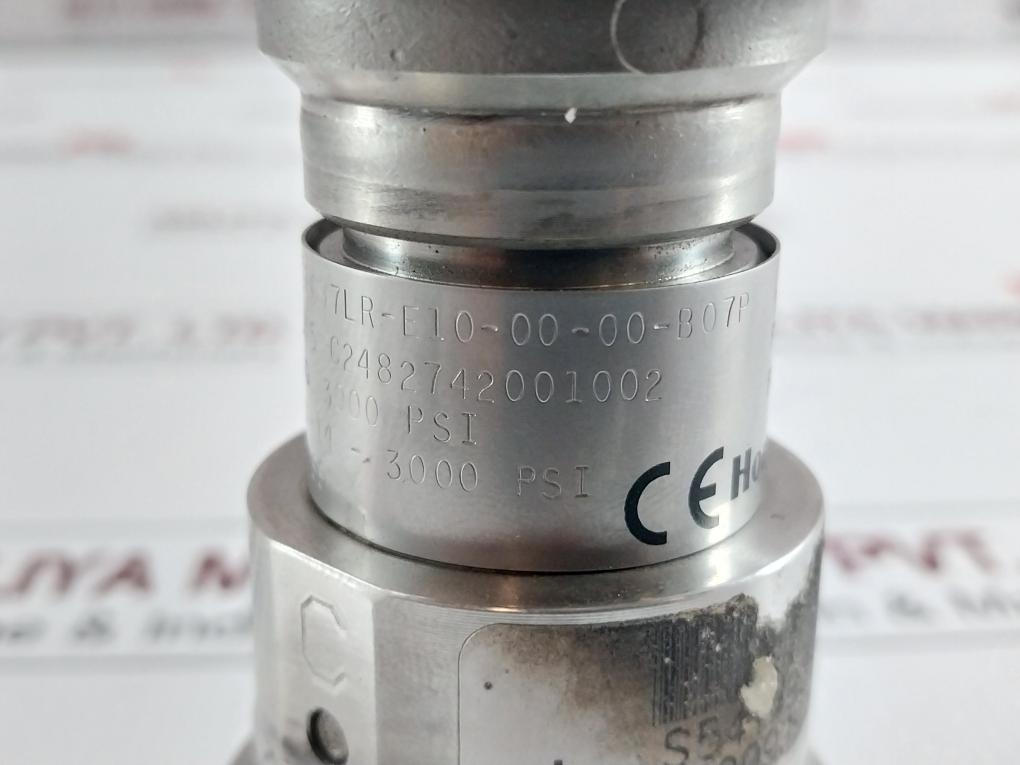 Stg97L-e1G-00000-mb.Zs.Cci.Tci.3D-b77P Pressure Gauge Honeywell 0-100 Bar