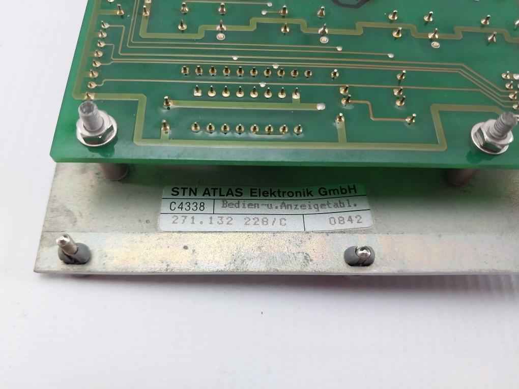 Stn Atlas Bat 407 Control And Display Panel C4338 271.132 151/B