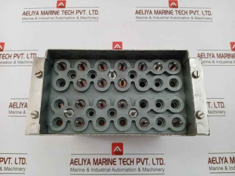Stromberg Auxiliary Voltage Monitoring Relay Spau 1G100 J3, 50Hz 100V